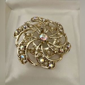 Flower shaped Crystal Brooch / Pin with Aurora Borealis stones